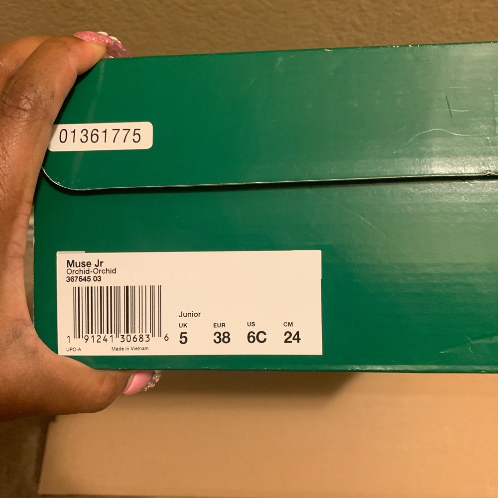 Puma sneakers